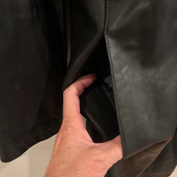 Anne Klein Leather Long Black Jacket Coat 90s Medium Full Zip vintage lambskin - Picture 8 of 9